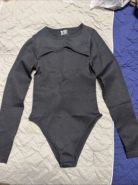 OQQ Woman’s Black Long-Sleeve One-Piece Bodysuit